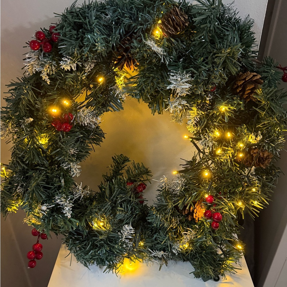 Christmas lighted wreath